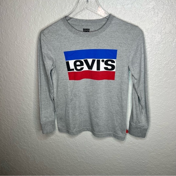 Boys Levi’s Long Sleeve Gray Top - Picture 2 of 6